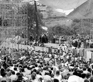 Amplification du festival Woodstock par Mcintosh